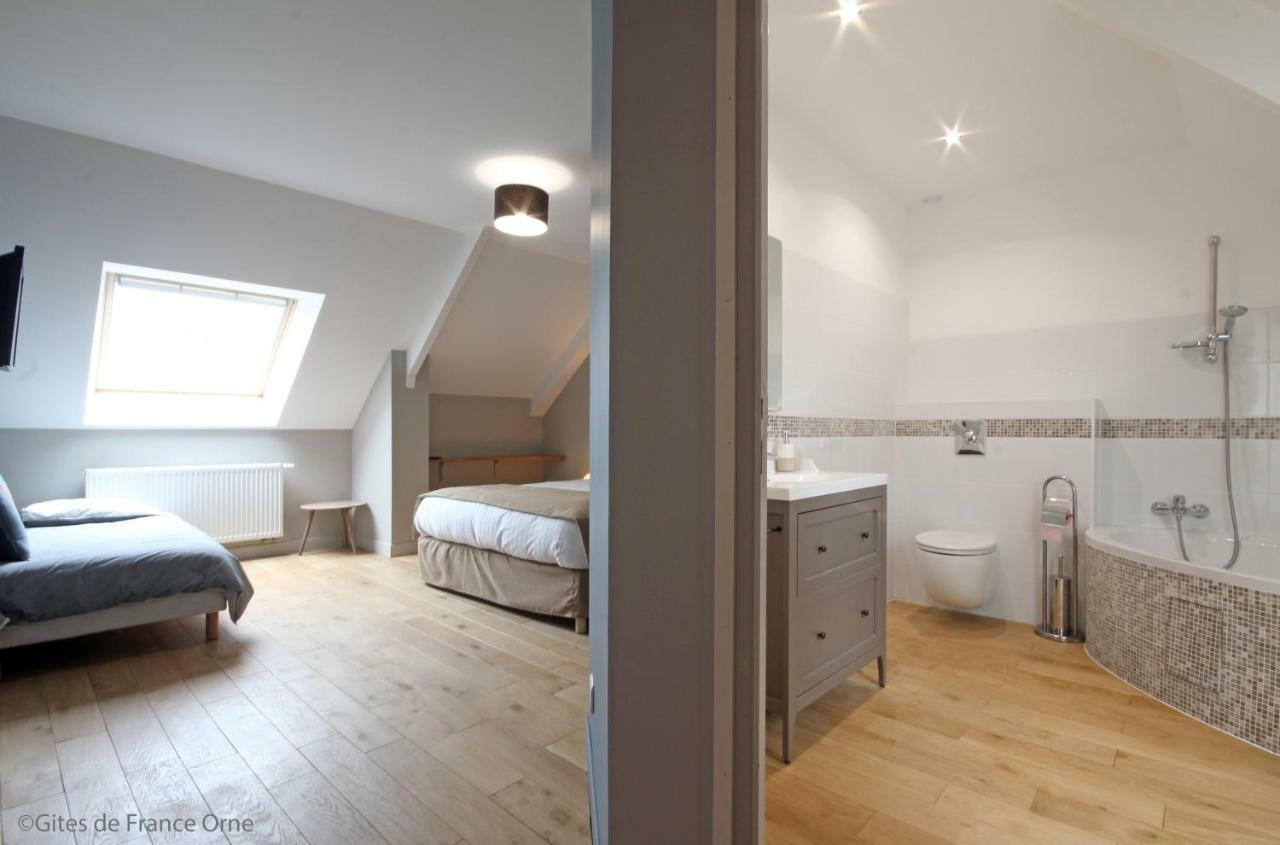 Bed and Breakfast La Corbonniere Geneslay Exterior foto