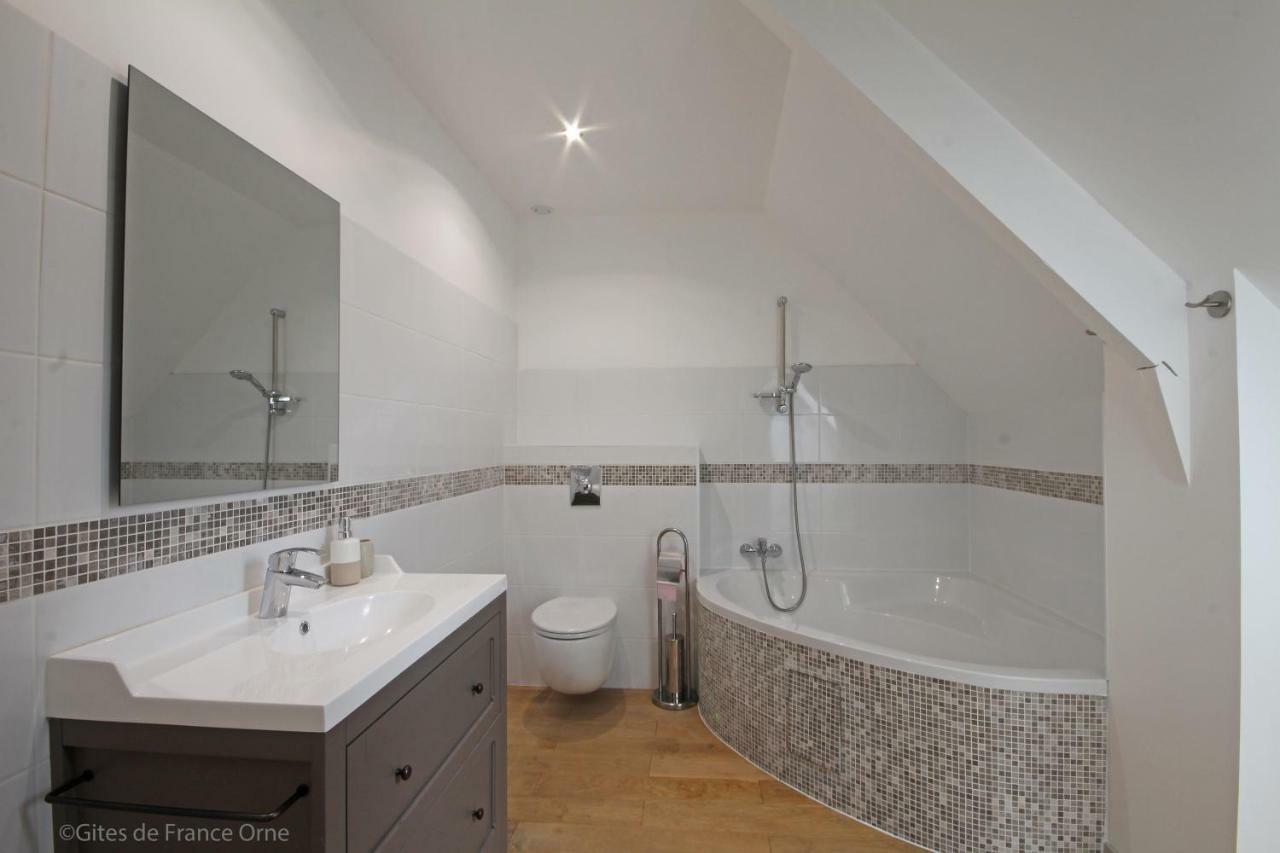 Bed and Breakfast La Corbonniere Geneslay Exterior foto