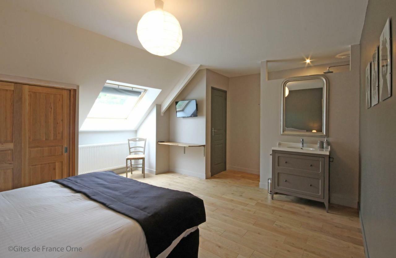 Bed and Breakfast La Corbonniere Geneslay Exterior foto